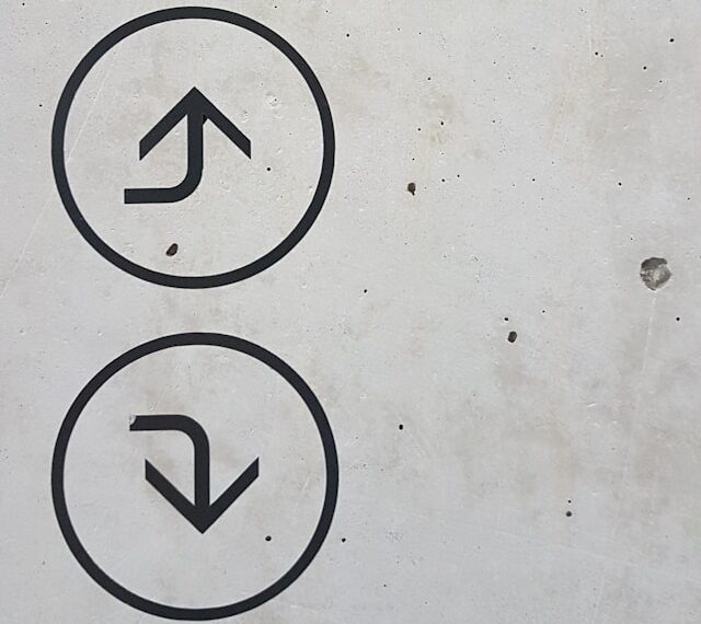 marianne-bos-4eBOAeFfY0w-unsplash