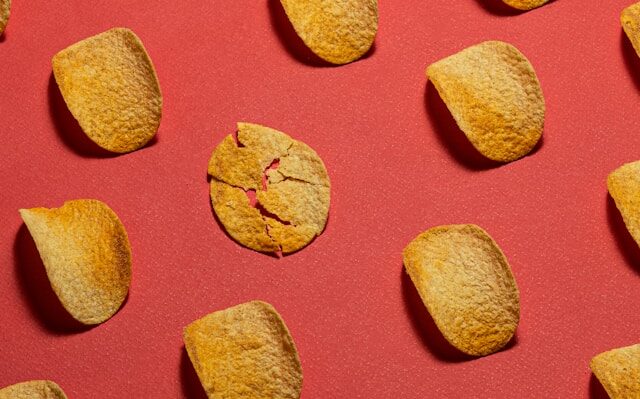 mahbod-akhzami-MnKsMiAMiFY-unsplash