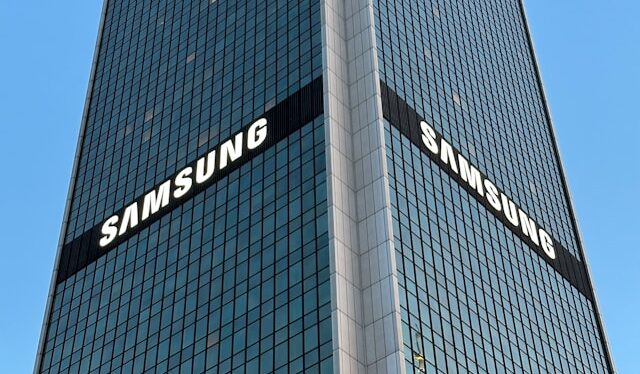 yurii-beresh-RRf4zcTMzrs-unsplash