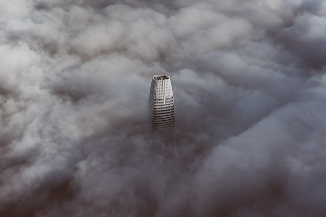 denys-nevozhai-dq93aNzsrH0-unsplash